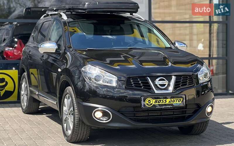 Внедорожник / Кроссовер Nissan Qashqai+2 2011 в 