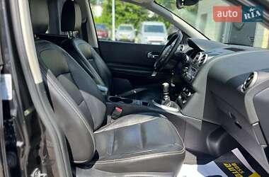Внедорожник / Кроссовер Nissan Qashqai+2 2011 в 