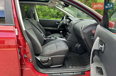 Позашляховик / Кросовер Nissan Qashqai+2 2011 в 
