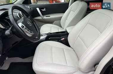 Внедорожник / Кроссовер Nissan Qashqai+2 2012 в 