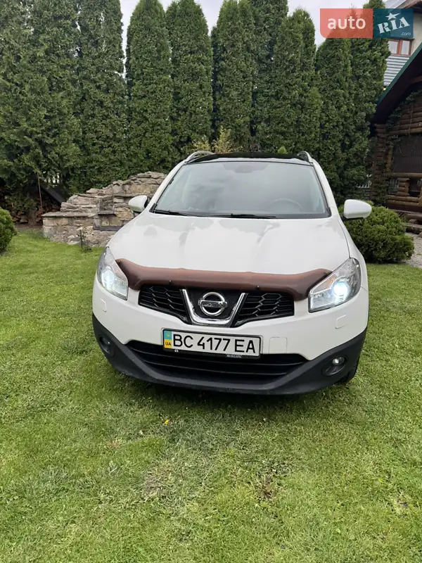 Nissan Qashqai+2