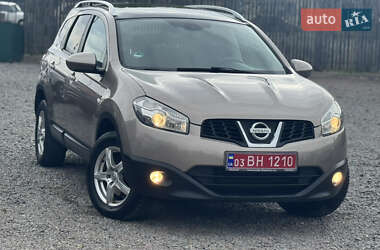 Внедорожник / Кроссовер Nissan Qashqai+2 2011 в 