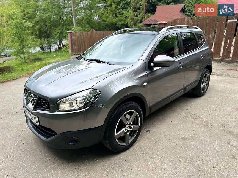 Nissan Qashqai+2 2013