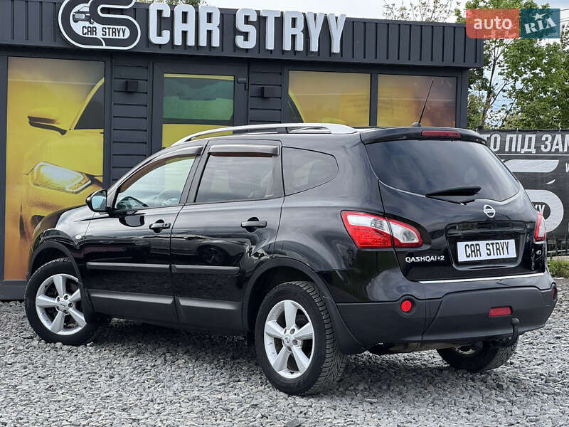 Позашляховик / Кросовер Nissan Qashqai+2 2010 в Стрию