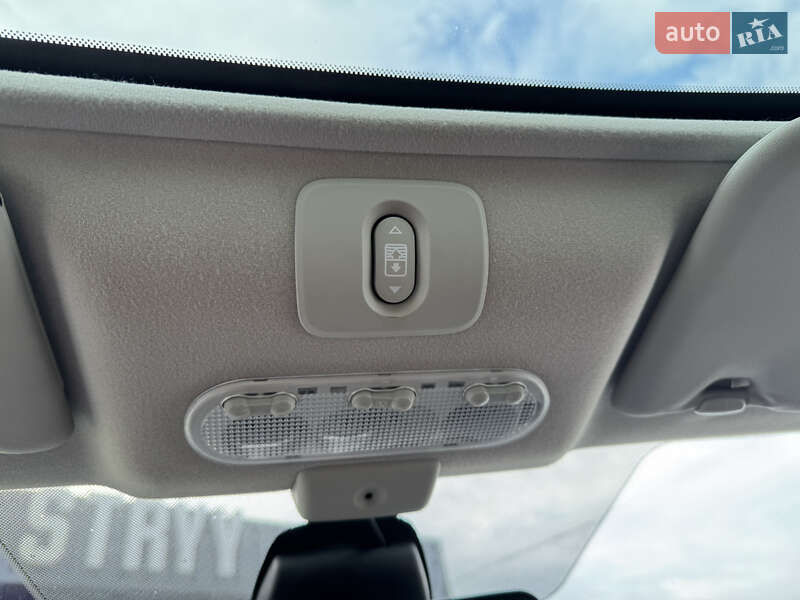 Позашляховик / Кросовер Nissan Qashqai+2 2010 в Стрию