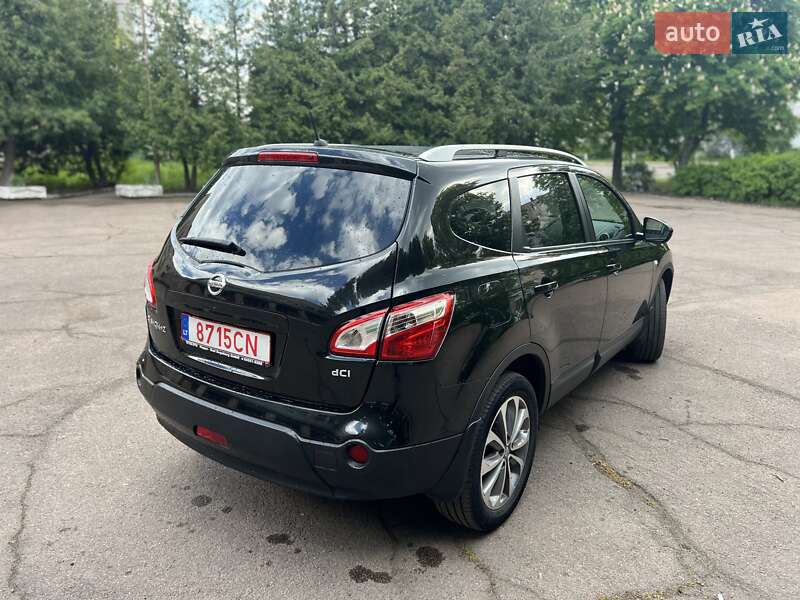 Внедорожник / Кроссовер Nissan Qashqai+2 2012 в Нежине