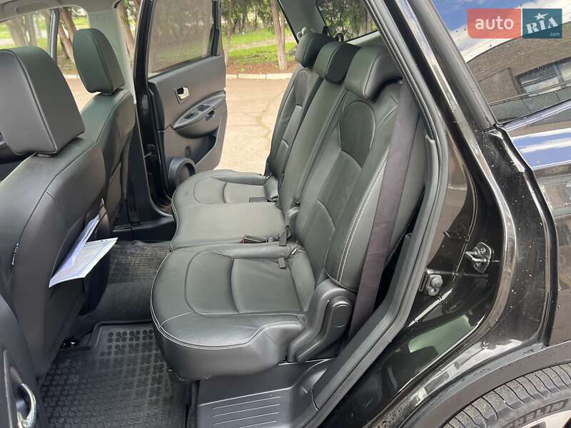 Внедорожник / Кроссовер Nissan Qashqai+2 2012 в Нежине