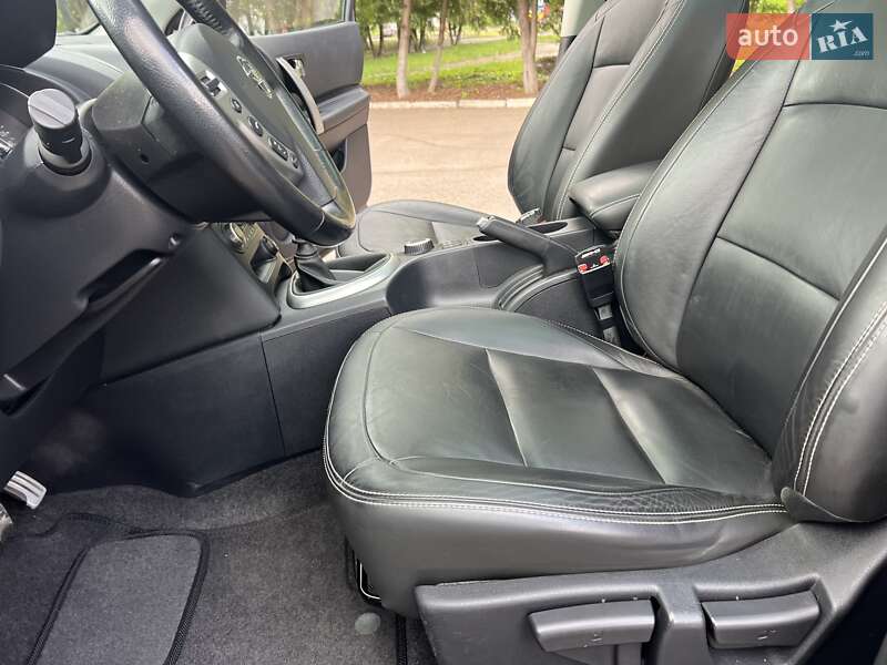 Внедорожник / Кроссовер Nissan Qashqai+2 2012 в Нежине