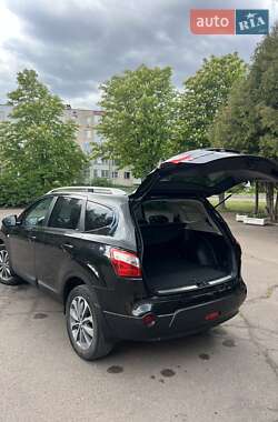 Внедорожник / Кроссовер Nissan Qashqai+2 2012 в 