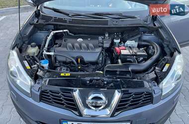 Внедорожник / Кроссовер Nissan Qashqai+2 2010 в 