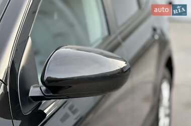 Позашляховик / Кросовер Nissan Qashqai+2 2011 в 
