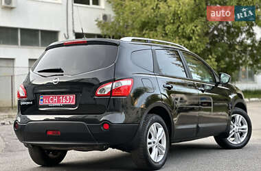 Позашляховик / Кросовер Nissan Qashqai+2 2011 в 
