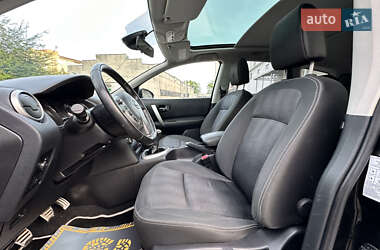 Позашляховик / Кросовер Nissan Qashqai+2 2011 в 