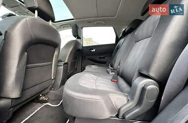 Позашляховик / Кросовер Nissan Qashqai+2 2011 в 