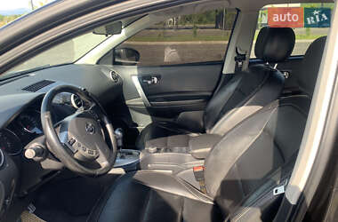 Позашляховик / Кросовер Nissan Qashqai+2 2010 в 