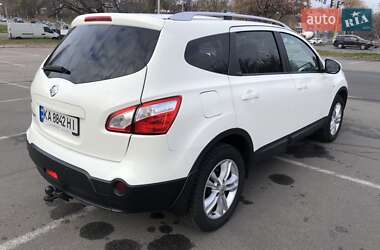 Внедорожник / Кроссовер Nissan Qashqai+2 2012 в 