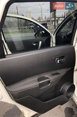 Внедорожник / Кроссовер Nissan Qashqai+2 2012 в 