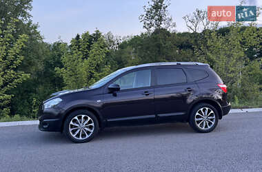 Внедорожник / Кроссовер Nissan Qashqai+2 2011 в 