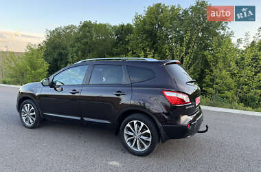 Внедорожник / Кроссовер Nissan Qashqai+2 2011 в 
