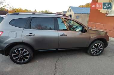 Внедорожник / Кроссовер Nissan Qashqai+2 2013 в 