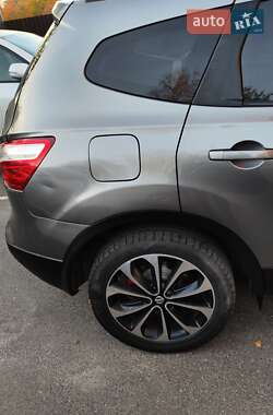 Внедорожник / Кроссовер Nissan Qashqai+2 2013 в 