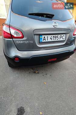 Внедорожник / Кроссовер Nissan Qashqai+2 2013 в 