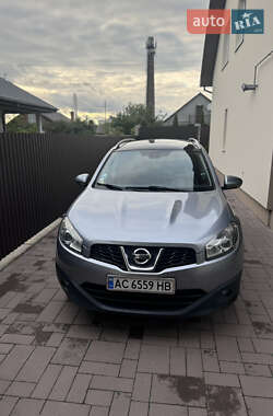 Внедорожник / Кроссовер Nissan Qashqai+2 2010 в 