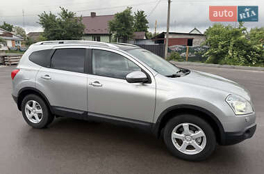 Позашляховик / Кросовер Nissan Qashqai+2 2009 в 