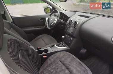 Внедорожник / Кроссовер Nissan Qashqai+2 2009 в 