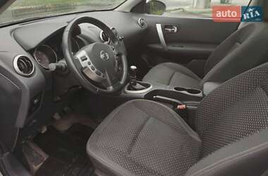 Внедорожник / Кроссовер Nissan Qashqai+2 2009 в 