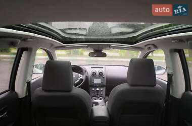 Внедорожник / Кроссовер Nissan Qashqai+2 2009 в 