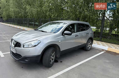 Внедорожник / Кроссовер Nissan Qashqai+2 2013 в 