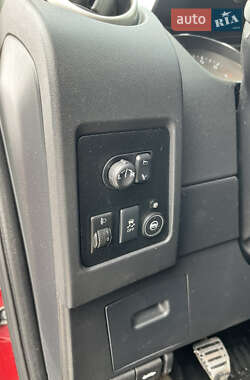 Позашляховик / Кросовер Nissan Qashqai+2 2011 в 