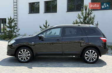 Позашляховик / Кросовер Nissan Qashqai+2 2013 в 
