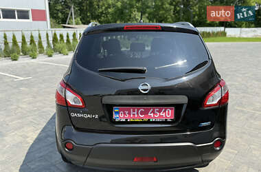 Позашляховик / Кросовер Nissan Qashqai+2 2013 в 