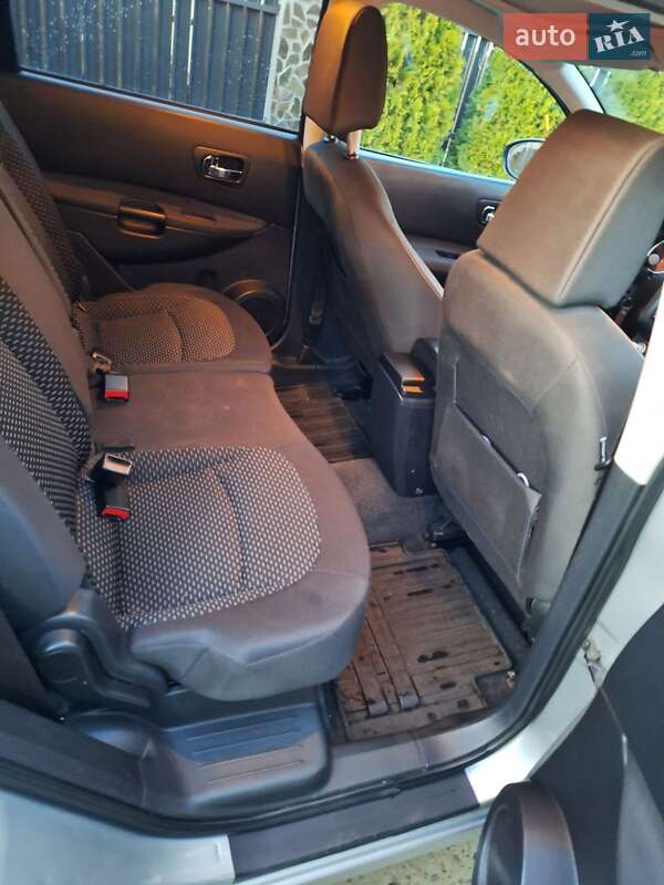 Внедорожник / Кроссовер Nissan Qashqai+2 2009 в Ивано-Франковске