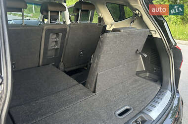 Позашляховик / Кросовер Nissan Qashqai+2 2011 в 