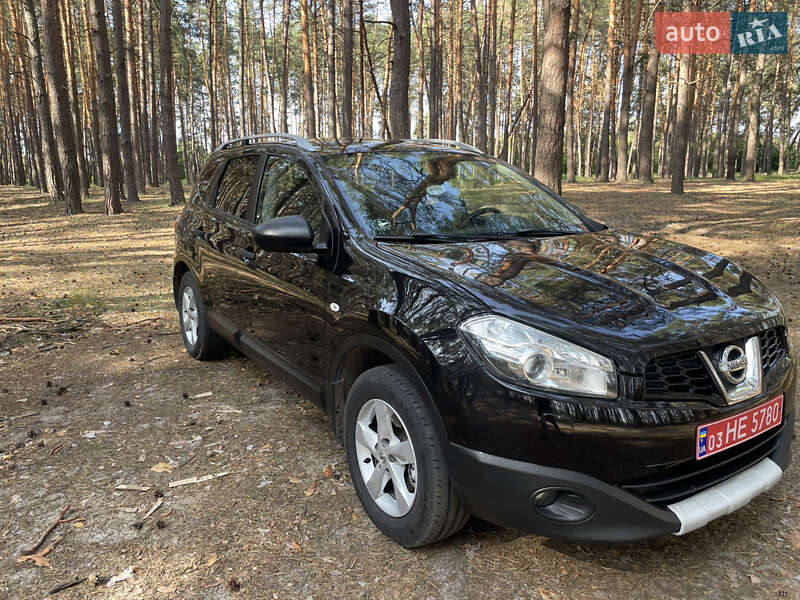Позашляховик / Кросовер Nissan Qashqai+2 2013 в Харкові