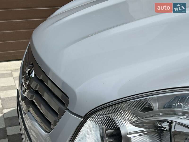 Внедорожник / Кроссовер Nissan Qashqai+2 2009 в Ровно