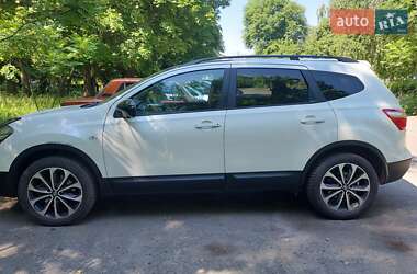 Внедорожник / Кроссовер Nissan Qashqai+2 2013 в Хороле