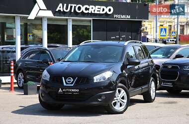 Внедорожник / Кроссовер Nissan Qashqai+2 2011 в 