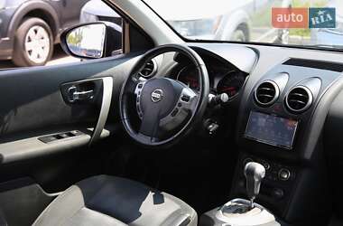 Внедорожник / Кроссовер Nissan Qashqai+2 2011 в 