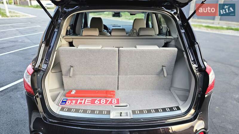 Позашляховик / Кросовер Nissan Qashqai+2 2011 в Вінниці