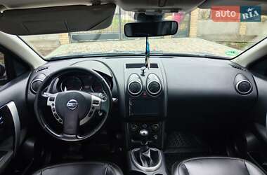Внедорожник / Кроссовер Nissan Qashqai+2 2010 в 
