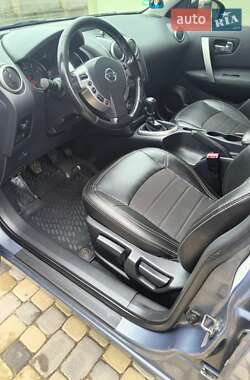 Внедорожник / Кроссовер Nissan Qashqai+2 2010 в 
