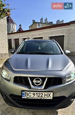Позашляховик / Кросовер Nissan Qashqai+2 2011 в Самборі