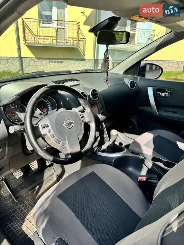 Позашляховик / Кросовер Nissan Qashqai+2 2011 в Самборі фото 45 Позашляховик / Кросовер Nissan Qashqai+2 2011 в Самборі