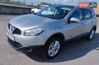 Внедорожник / Кроссовер Nissan Qashqai+2 2012 в 
