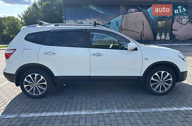Внедорожник / Кроссовер Nissan Qashqai+2 2012 в 