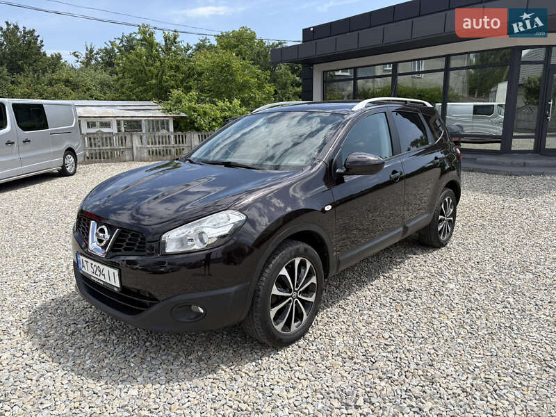 Nissan Qashqai+2 2012